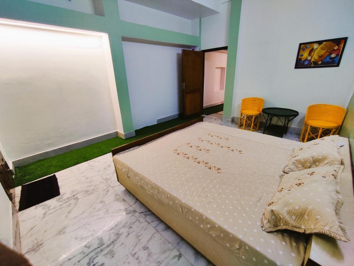 Yellow Homestay - Modern 2Bhk Ac Stay Jabalpur Ngoại thất bức ảnh